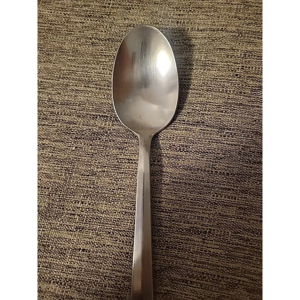 3 - Oneida Baguette Flatware 2 Dinner Forks 1 Tablespoon 18/10 Vietnam